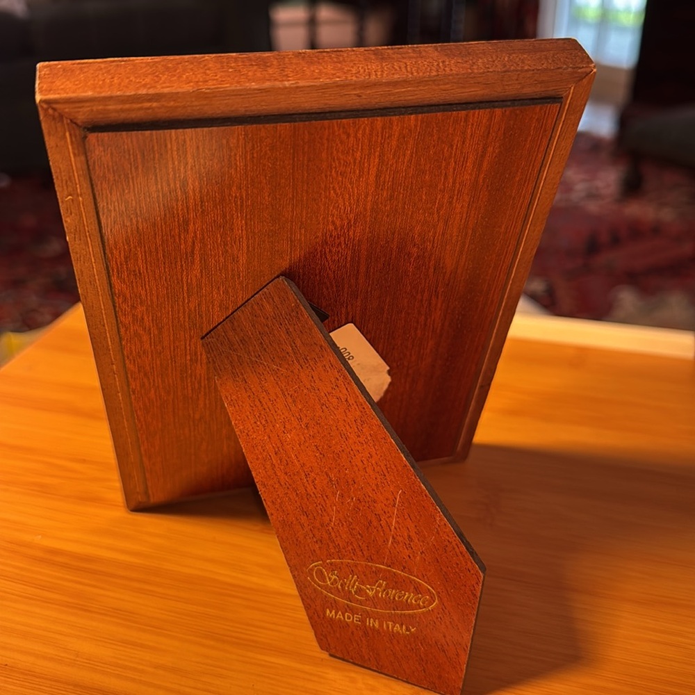 Frame - Picture 2 of 3